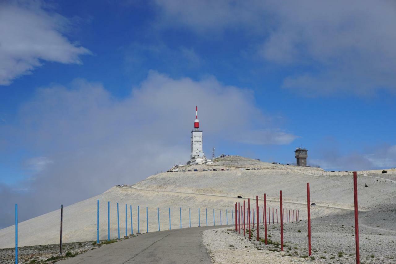 La Belle Histoire Gite Ventoux Bedoin Bagian luar foto